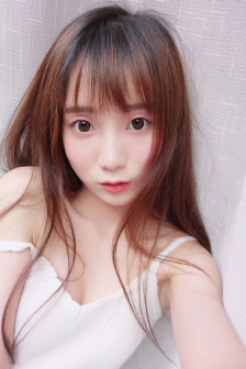 漂亮的保姆观看中文